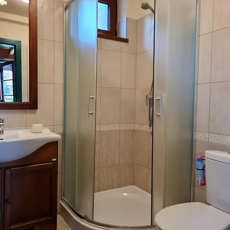 Duzzogo Vendeghaz Agard Дом отдыха