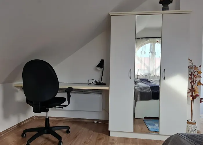 Duzzogo Vendeghaz Agard Gárdony